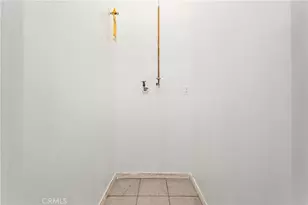 10406 Avalon Blvd, Los Angeles, CA 90003 - Photo 19