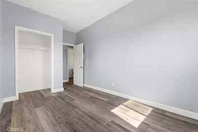 10406 Avalon Boulevard, Los Angeles, CA 90003 - Photo 17