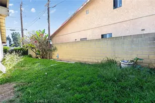 404 S 3rd, Montebello, CA 90640 - Photo 27