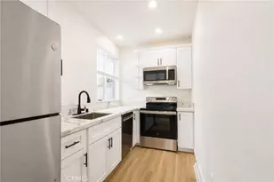 625 Orizaba, Long Beach, CA 90814 - Photo 21