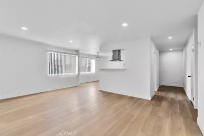 625 Orizaba, Long Beach, CA 90814 - Photo 37