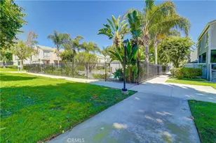 2910 S Greenville, Santa Ana, CA 92704 - Photo 23