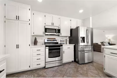 939 Nottingham, Corona, CA 92878 - Photo 17