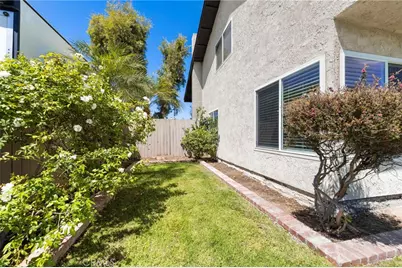 939 Nottingham, Corona, CA 92878 - Photo 27