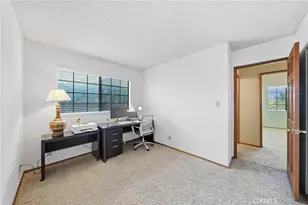 13507 Elgers, Cerritos, CA 90703 - Photo 17