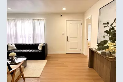 8758 S Hobart, Los Angeles, CA 90047 - Photo 7