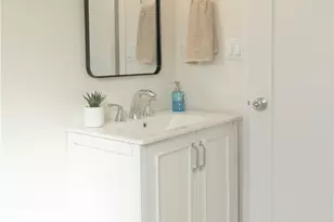 17100 Gramercy Pl, Gardena, CA 90245 - Photo 11