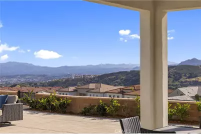 12545 N Silver Spur Court, Porter Ranch, CA 91326 - Photo 19