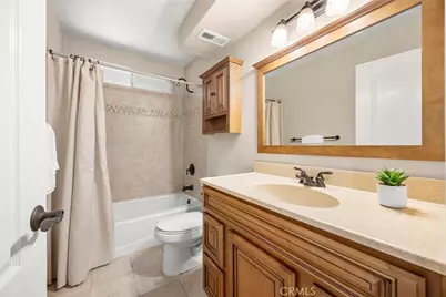 10460 E Briar Oaks #B, Stanton, CA 90680 - Photo 11