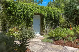 1710 N Los Robles, Pasadena, CA 91104 - Photo 41