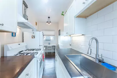 1738 E 4th Street #15, Long Beach, CA 90802 - Photo 19