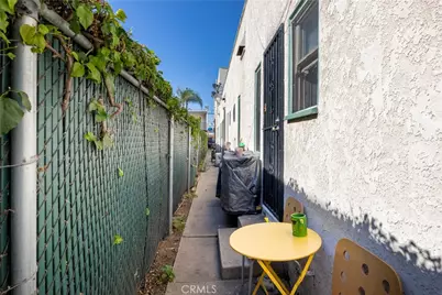 1738 E 4th Street #15, Long Beach, CA 90802 - Photo 23