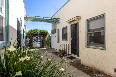 1738 E 4th Street #15, Long Beach, CA 90802 - Photo 19