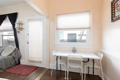 1738 E 4th Street #15, Long Beach, CA 90802 - Photo 9