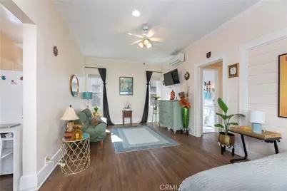 1738 E 4th Street #15, Long Beach, CA 90802 - Photo 9