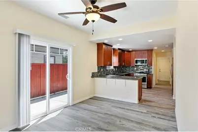 1050 E 5th, Long Beach, CA 90802 - Photo 19