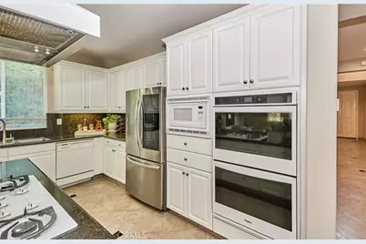 2951 Hawks Pointe Court, Fullerton, CA 92833 - Photo 3