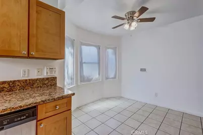 301 E Forhan Street, Long Beach, CA 90805 - Photo 21