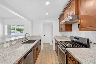 3210 E Janice Street, Long Beach, CA 90805 - Photo 23