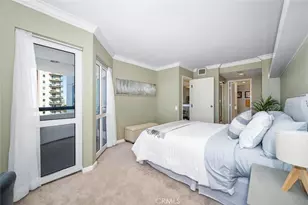 525 E Seaside Way, Long Beach, CA 90802 - Photo 17