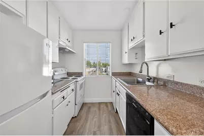 400 N Acacia #D35, Fullerton, CA 92831 - Photo 5