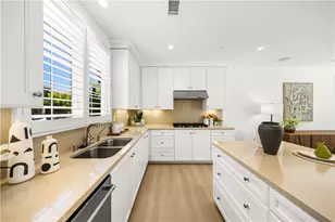 133 Dolci, Irvine, CA 92602 - Photo 5