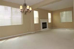 7 Plaza Valenza, Lake Elsinore, CA 92532 - Photo 5