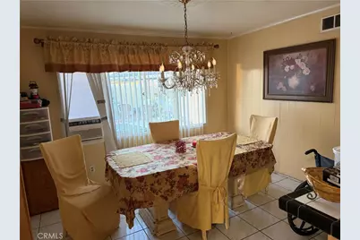 1439 W Kiama, Anaheim, CA 92802 - Photo 37