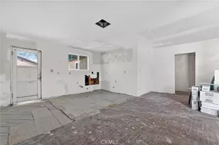 15021 Sylvan, Van Nuys, CA 91411 - Photo 9