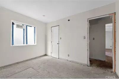 15021 Sylvan, Van Nuys, CA 91411 - Photo 13