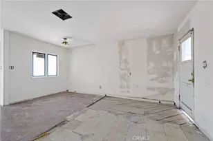 15021 Sylvan, Van Nuys, CA 91411 - Photo 7