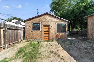 15021 Sylvan, Van Nuys, CA 91411 - Photo 27