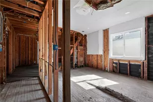 15021 Sylvan, Van Nuys, CA 91411 - Photo 19