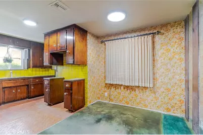 722 E 6th Street, Ontario, CA 91764 - Photo 9