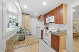 185 Streamwood, Irvine, CA 92620 - Photo 7