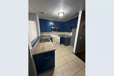 165 Racquet Club Expressway, Compton, CA 90220 - Photo 13