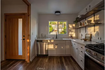 5141 Don Pio Drive, Woodland Hills, CA 91364 - Photo 7