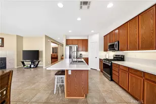 12448 Los Pinos, Victorville, CA 92392 - Photo 21