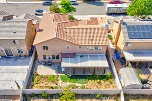 12448 Los Pinos, Victorville, CA 92392 - Photo 9