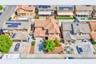 12448 Los Pinos, Victorville, CA 92392 - Photo 7