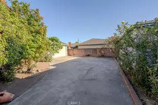 10010 Lindale, Bellflower, CA 90706 - Photo 29