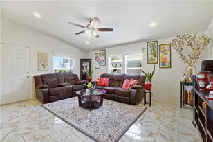 8200 Bolsa, Midway City, CA 92655 - Photo 5