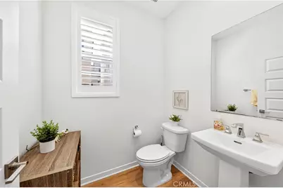 586 S Motif Street, Anaheim, CA 92805 - Photo 15