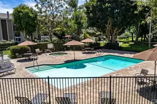 18697 Club, Huntington Beach, CA 92648 - Photo 17