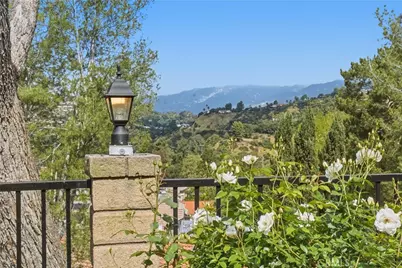 3537 Foxglove Road, Glendale, CA 91206 - Photo 19