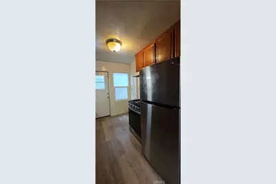 341 10th, Seal Beach, CA 90740 - Photo 9