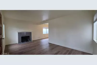 341 10th, Seal Beach, CA 90740 - Photo 3