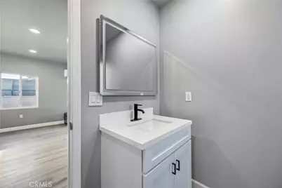 7912 Alix Avenue, Los Angeles, CA 90001 - Photo 15