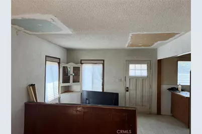 2412 Gale, Long Beach, CA 90810 - Photo 5