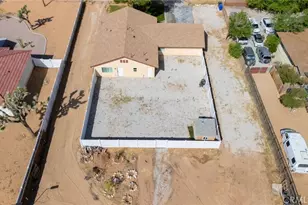 12419 Pawnee, Apple Valley, CA 92308 - Photo 55